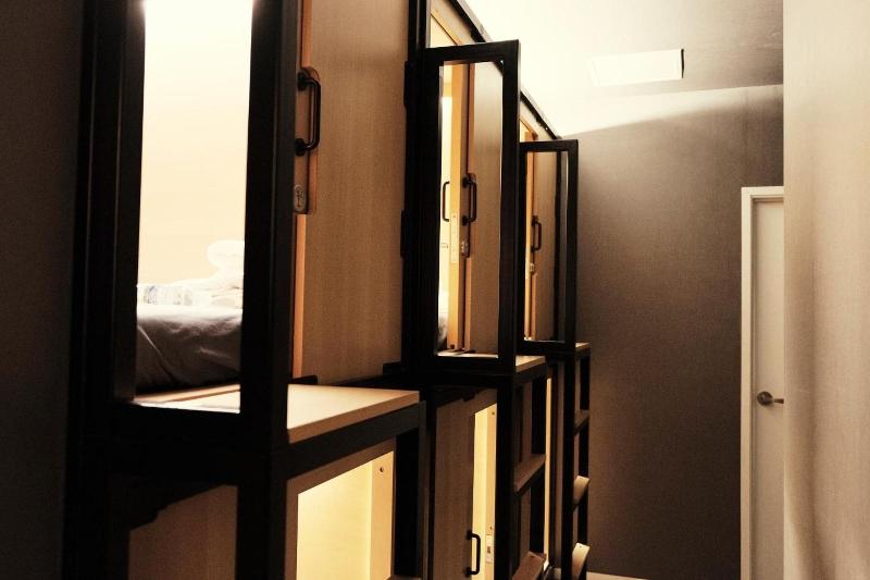 THE CAPSULE Myeongdong - Hostel image