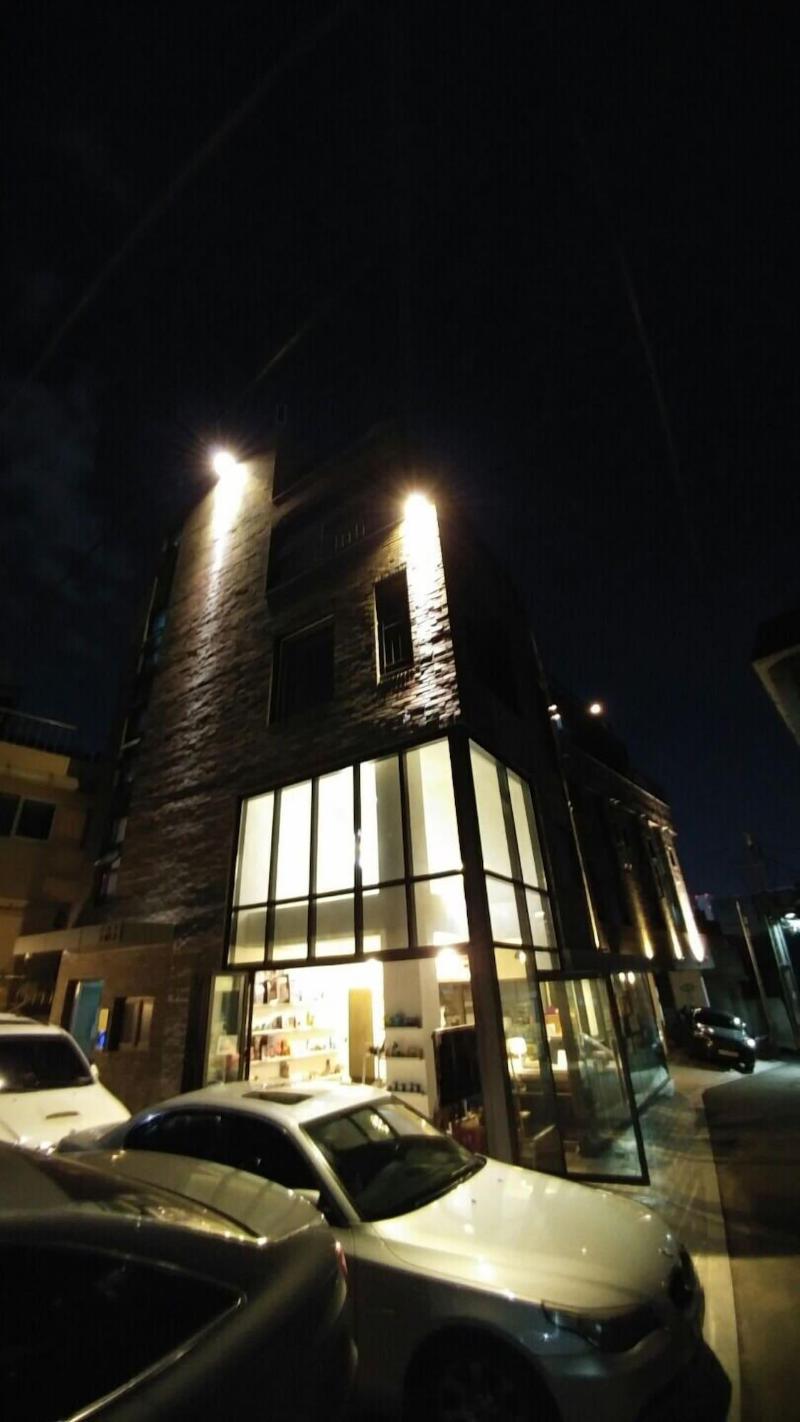 Myeongdong Artmonstay Guesthouse image