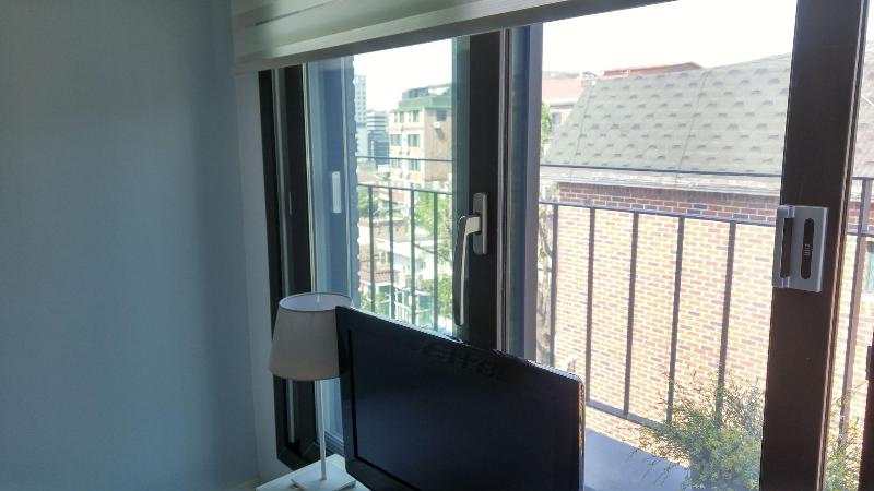 Myeongdong Artmonstay Guesthouse image