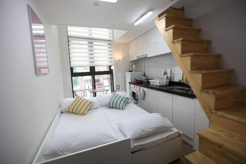 Myeongdong Artmonstay Guesthouse image