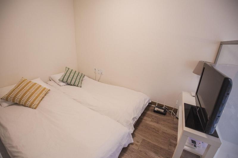 Myeongdong Artmonstay Guesthouse image