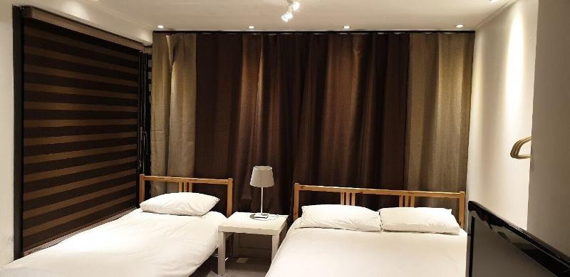 Myeongdong Artmonstay Guesthouse image