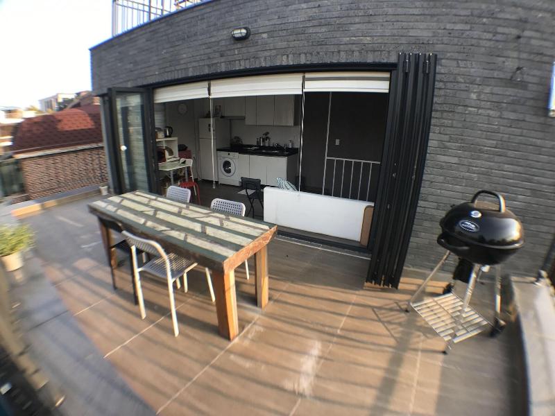 Myeongdong Artmonstay Guesthouse image