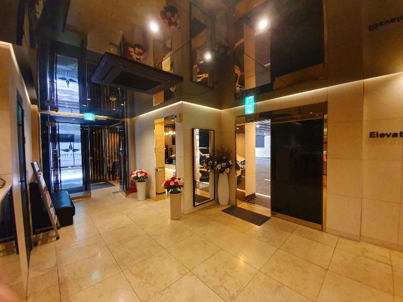 Hotel Star Premier Yeoksam image
