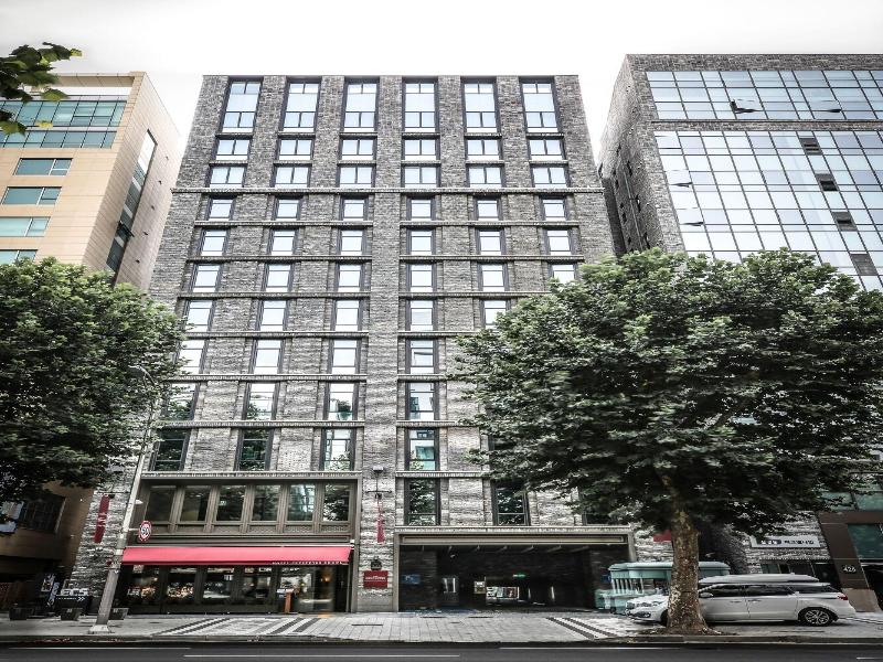 Hotel Crescendo Seoul image