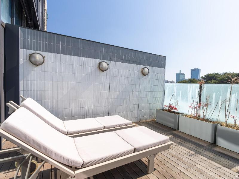Hotel Crescendo Seoul image