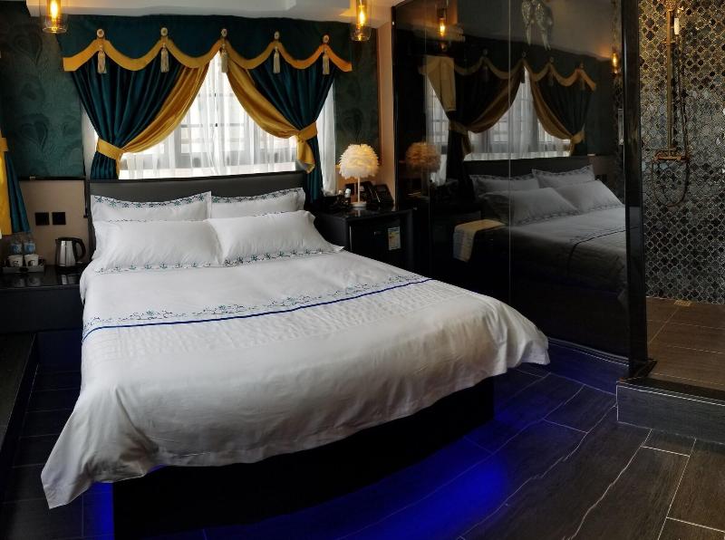Star City Hotel - Tsim Sha Tsui image