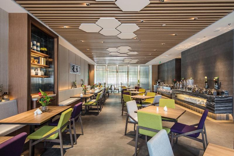 The Mulian Hotel Of Bantian Shenzhen image