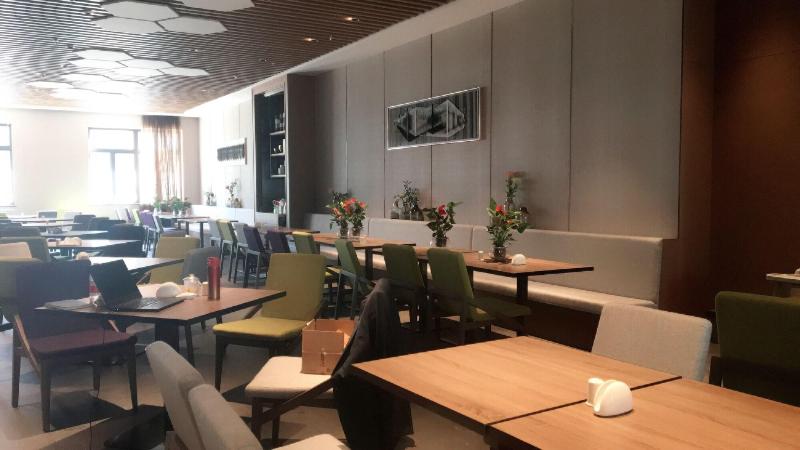 The Mulian Hotel Of Bantian Shenzhen image
