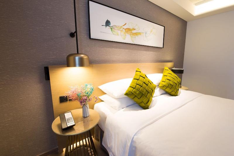 The Mulian Hotel Of Bantian Shenzhen image