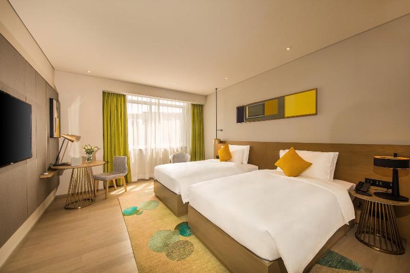 The Mulian Hotel Of Bantian Shenzhen image