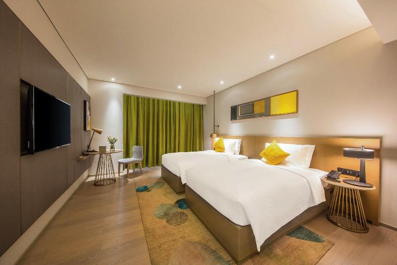 The Mulian Hotel Of Bantian Shenzhen image