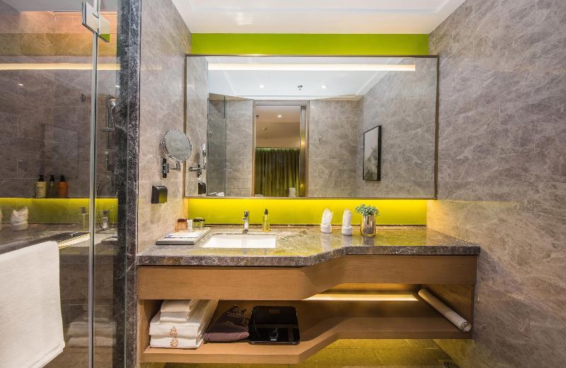 The Mulian Hotel Of Bantian Shenzhen image