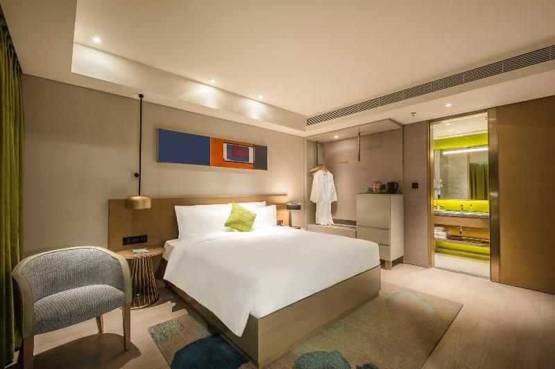 The Mulian Hotel Of Bantian Shenzhen image