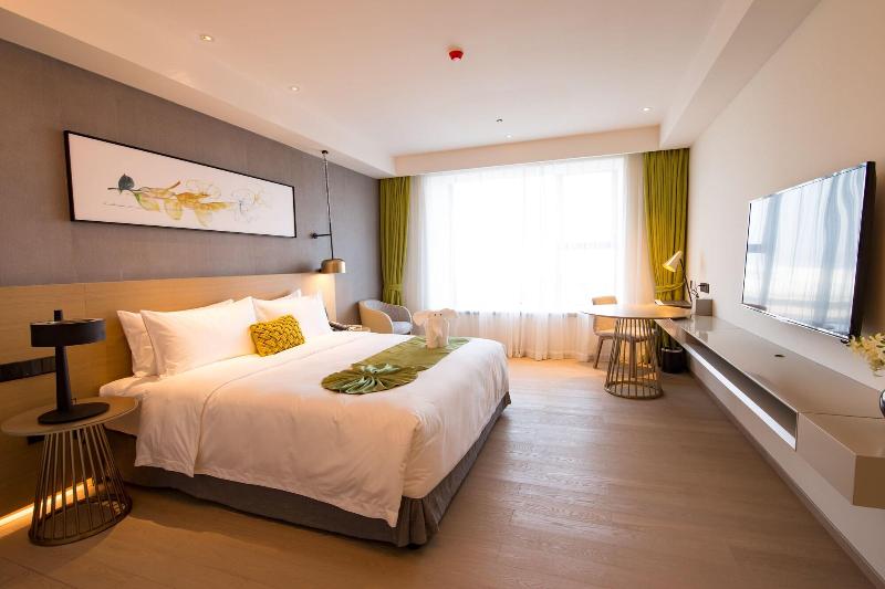 The Mulian Hotel Of Bantian Shenzhen image
