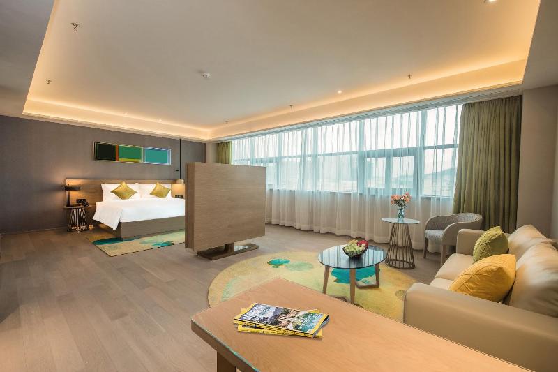 The Mulian Hotel Of Bantian Shenzhen image