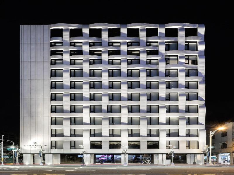 Starhaus Hotel image