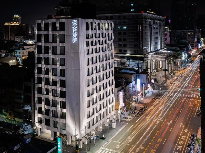 Starhaus Hotel image