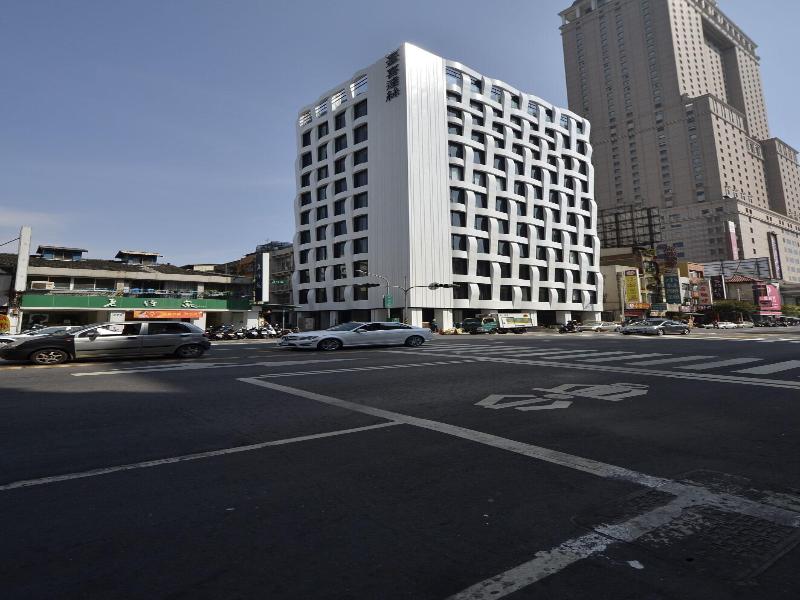 Starhaus Hotel image
