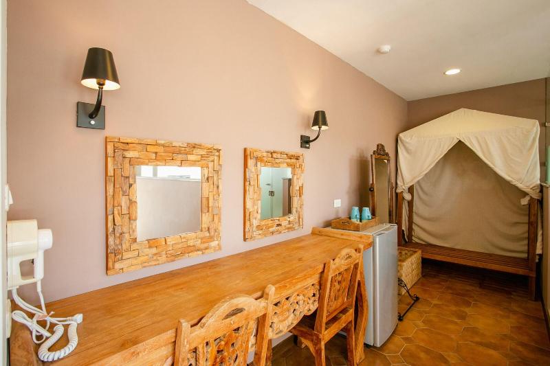 Blue Sea Sunny Sea View Homestay image