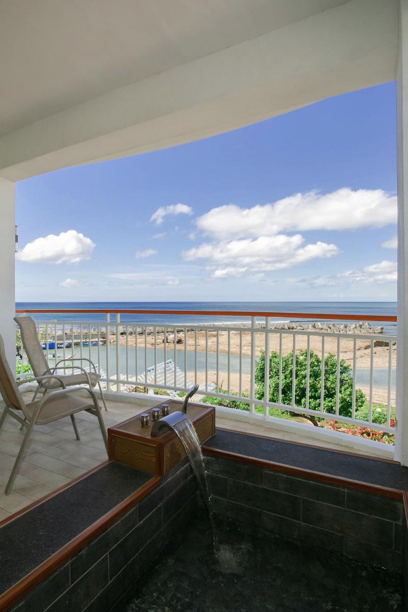 Blue Sea Sunny Sea View Homestay image