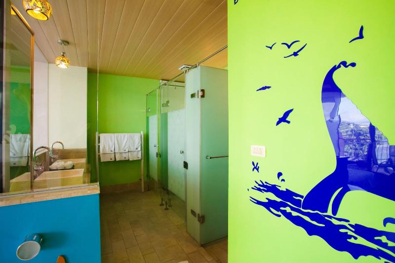 Blue Sea Sunny Sea View Homestay image