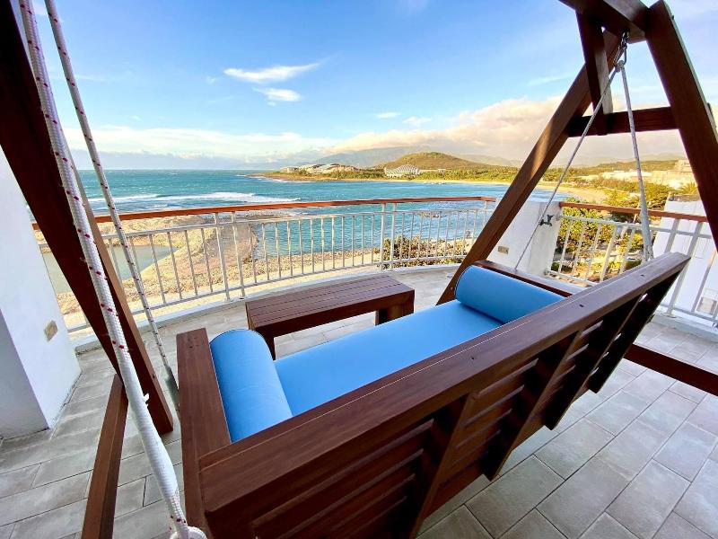 Blue Sea Sunny Sea View Homestay image