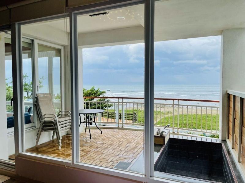 Blue Sea Sunny Sea View Homestay image