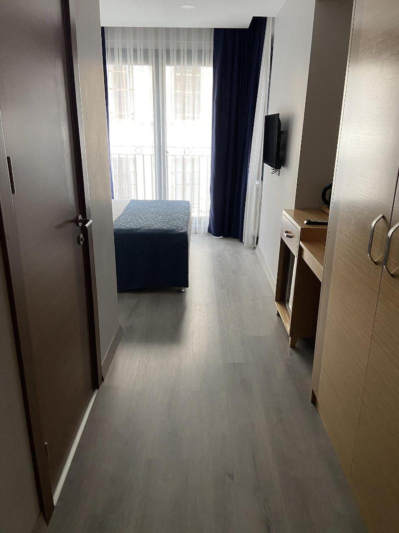 Liberi Hotel Taksim image