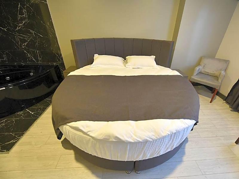 Sahil Butik Hotel image
