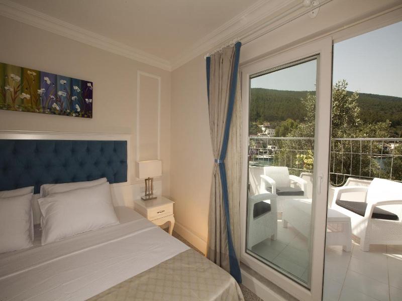 Zena Hotel Bodrum image