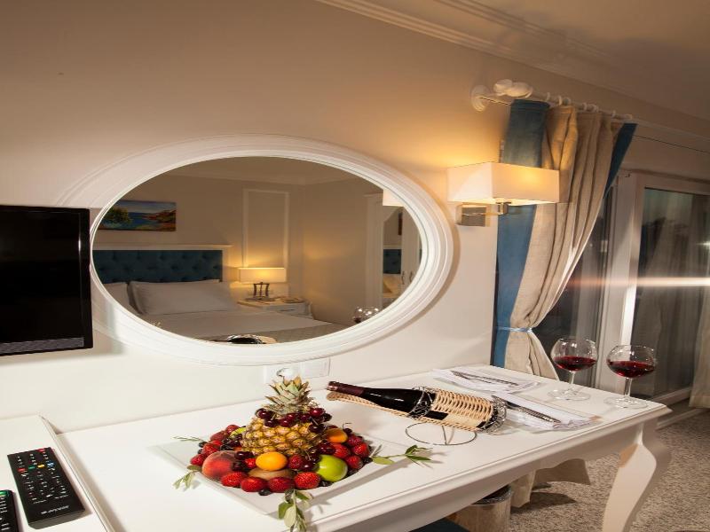 Zena Hotel Bodrum image