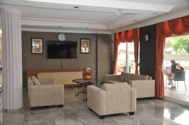 Marina Apart Otel image