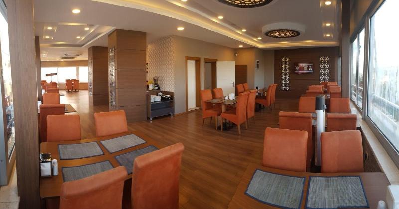 Ozlu Otel