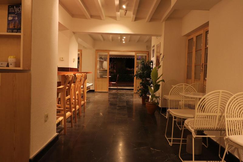Ozlu Otel