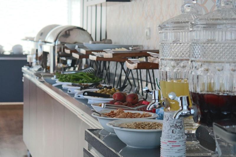 Ozlu Otel