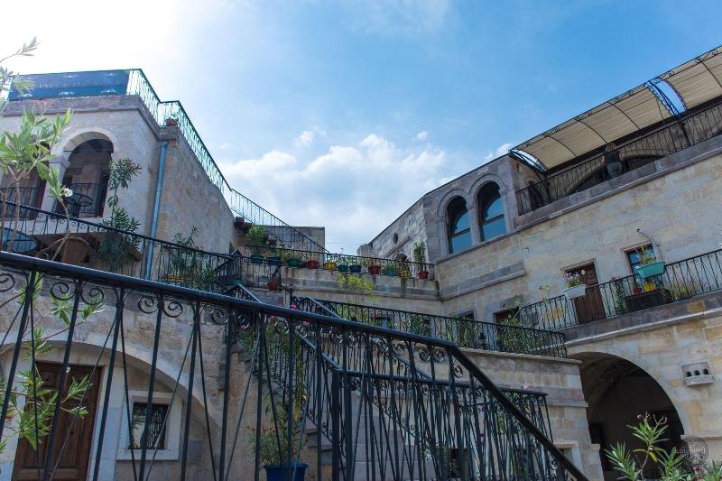 Elegance Cave Suites — exterior view