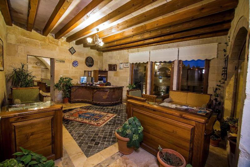 Elegance Cave Suites image