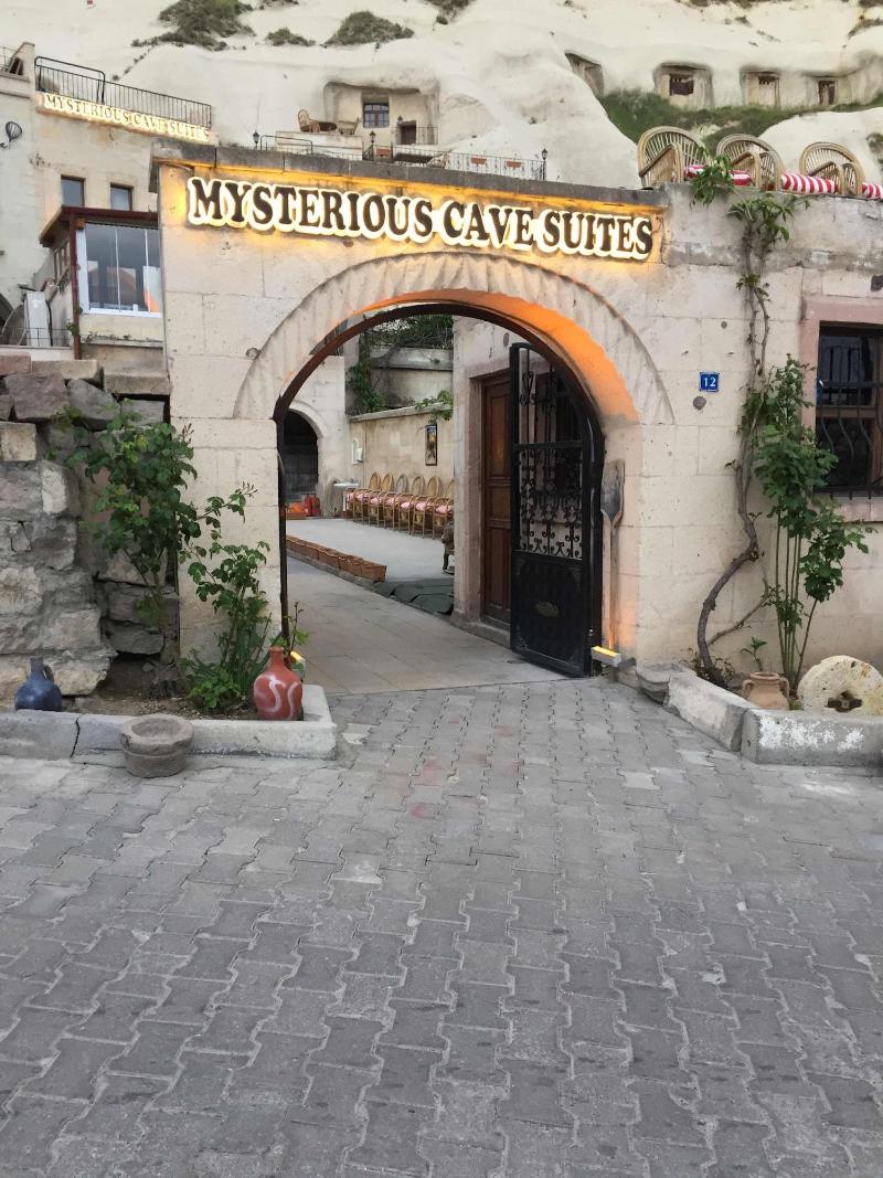 Mysterious Cave Suites — general view