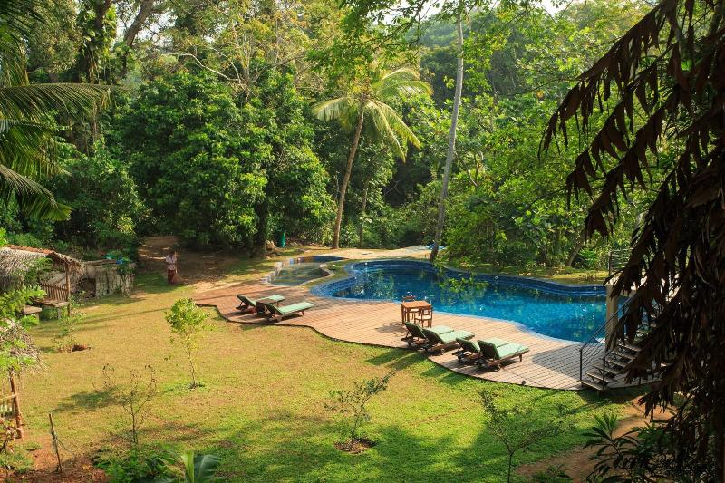 Jungle Village By Thawthisa image