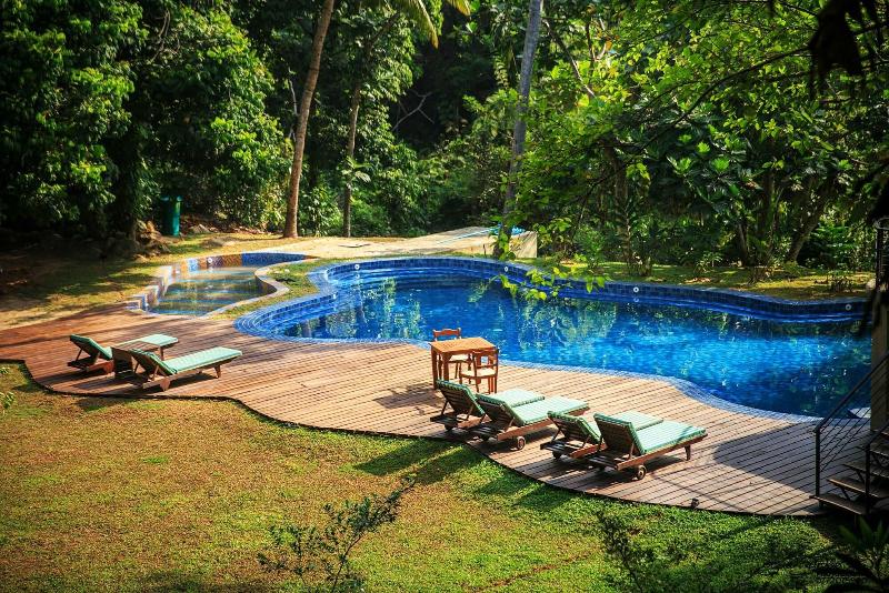 Jungle Village By Thawthisa image