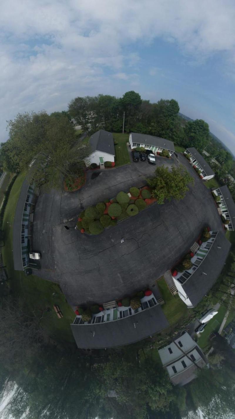 Founder's Brook Motel and Suites image