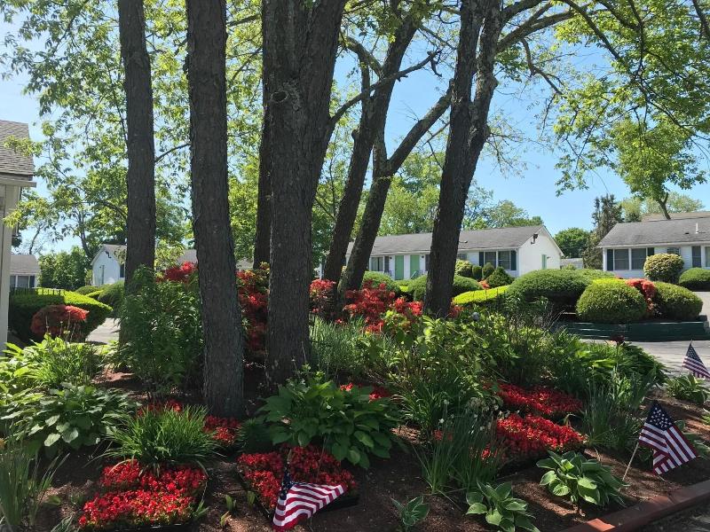 Founder's Brook Motel and Suites image