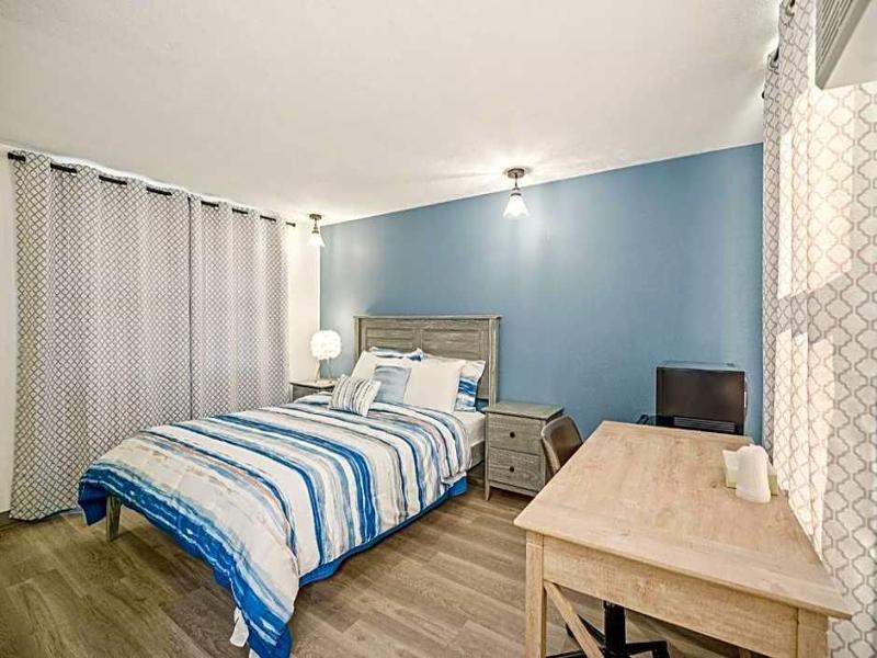 Founder's Brook Motel and Suites image