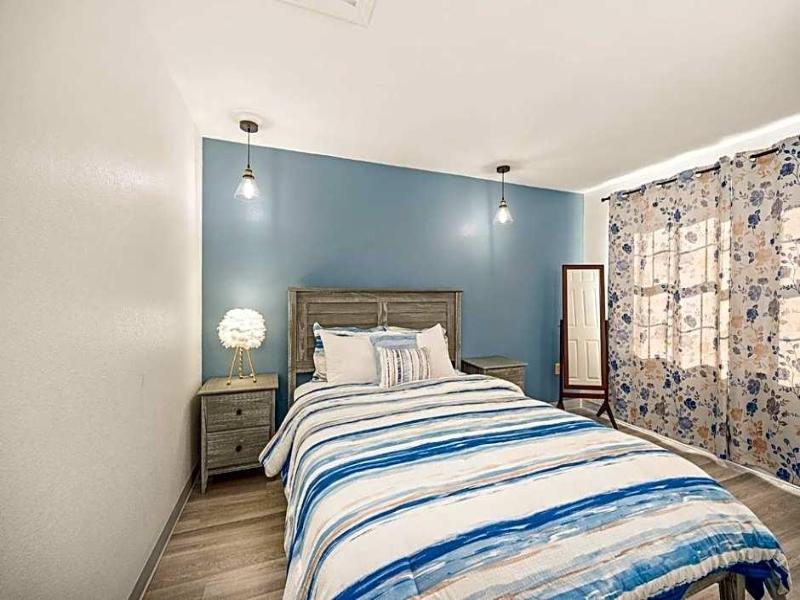Founder's Brook Motel and Suites image