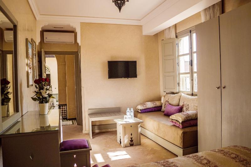 Riad Zidania image