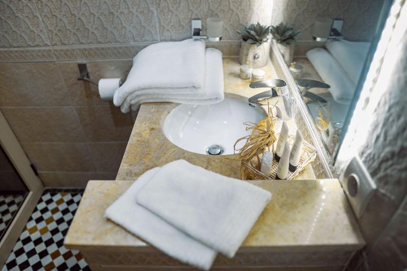 Riad Zidania image