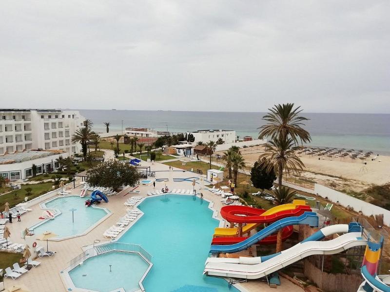 Palmyra Holiday Resort & Spa - Families and Couple