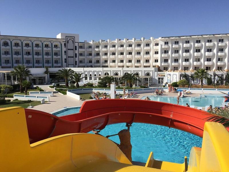 Palmyra Holiday Resort & Spa - Families and Couple image
