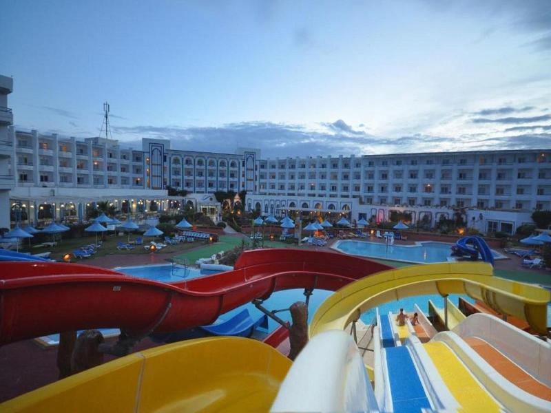 Palmyra Holiday Resort & Spa - Families and Couple image